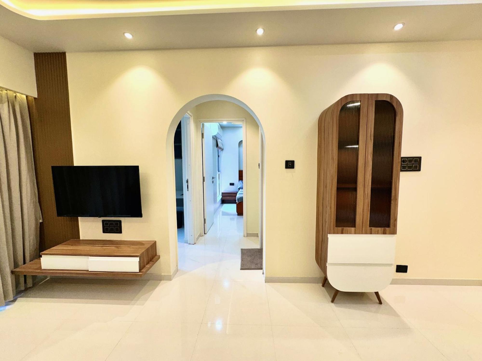 Peacock Palace 2Bhk Modern Ac Flat In Baner Пуна Экстерьер фото