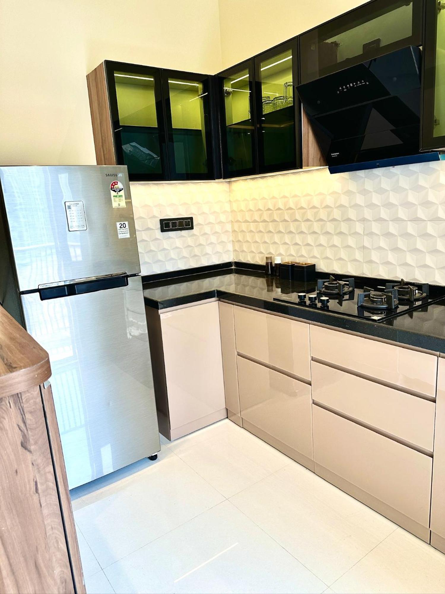 Peacock Palace 2Bhk Modern Ac Flat In Baner Пуна Экстерьер фото
